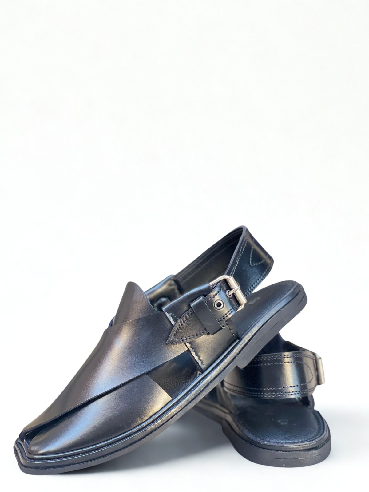 Black (GOL T) peshawari chappal
